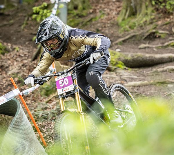 athlete_action_image_128812.jpeg